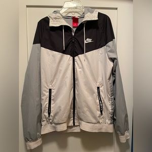 Men’s Nike lined Windbreaker